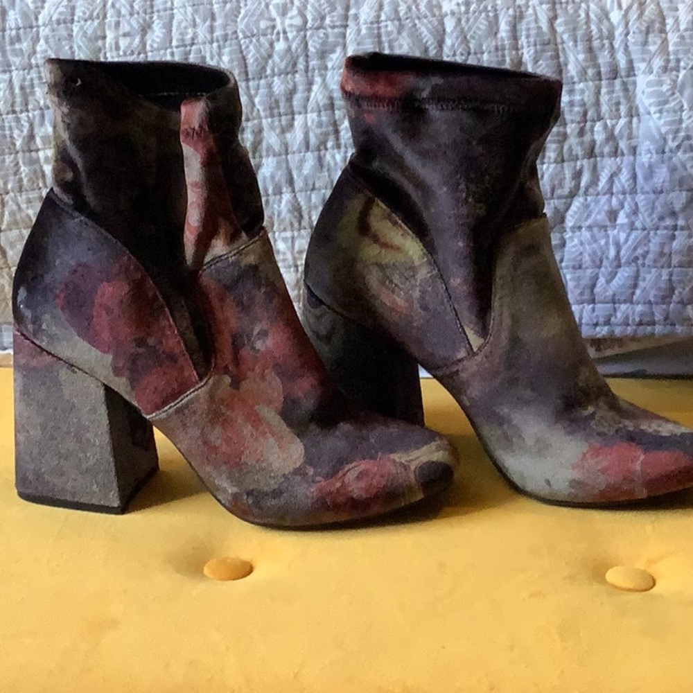VINTAGE velvet style booties - Picture 1 of 5